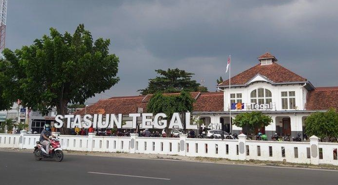 RENTAL MOBIL DEKAT STASIUN TEGAL RENTAL MOBIL DEKAT STASIUN TEGAL